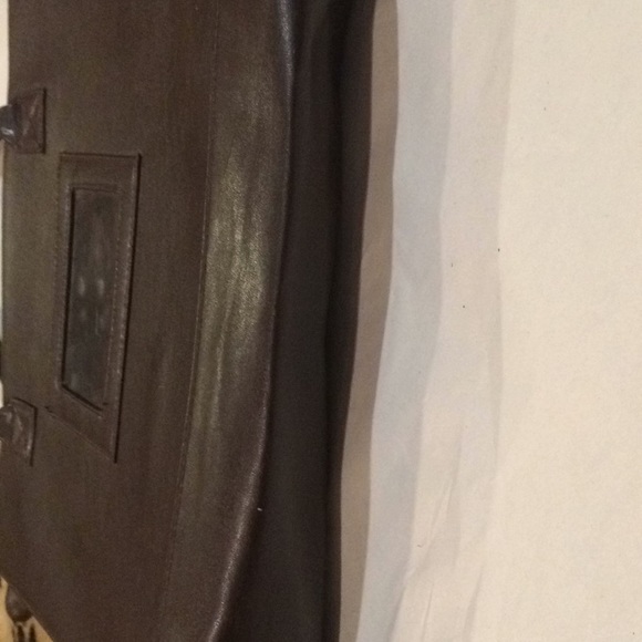 Leatherlike laptop tote w/ identification slot - Picture 4 of 4